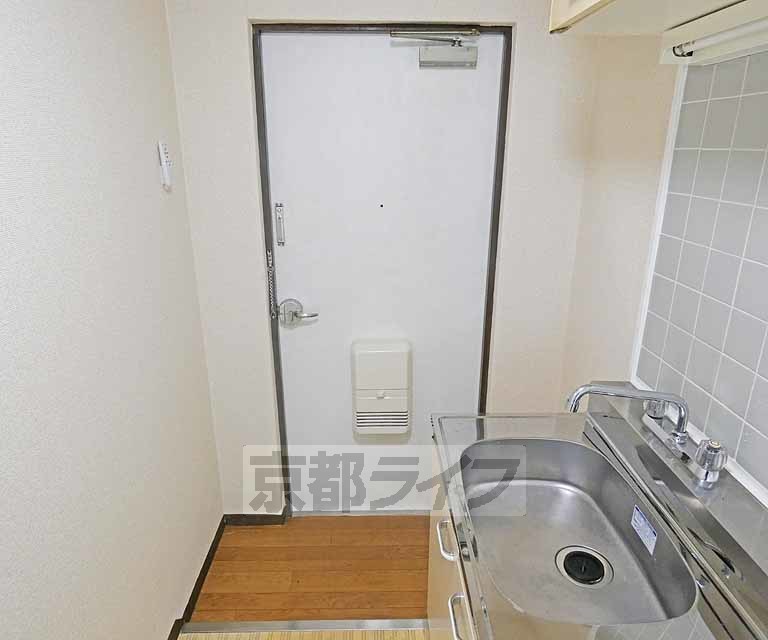 玄関　玄関です。