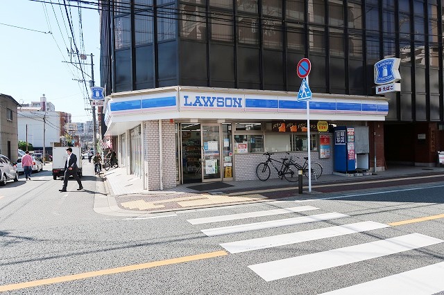 コンビニ　ローソン 福岡白金一丁目店（コンビニ）まで217m