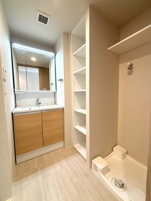 洗面設備　※別室参考写真（内装色が変更になる可能性あり）