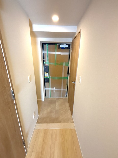 玄関　※別室参考写真（内装色が変更になる可能性あり）