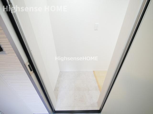 玄関　落ち着いた玄関です