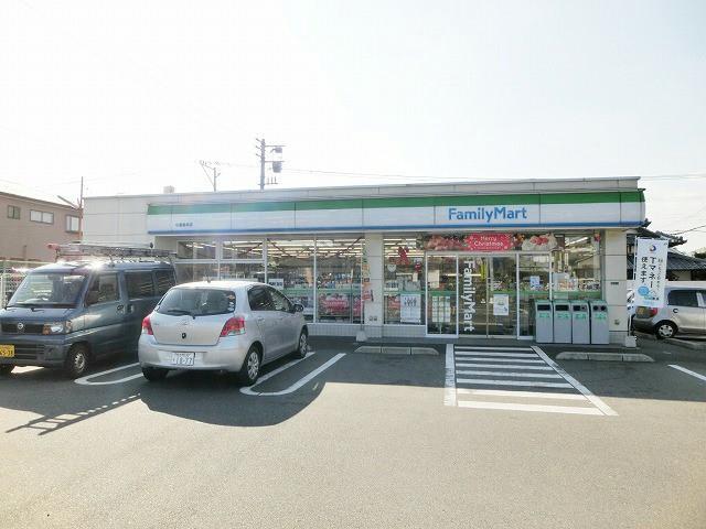 コンビニ　ファミリーマート小倉熊本1丁目店（コンビニ）まで350m