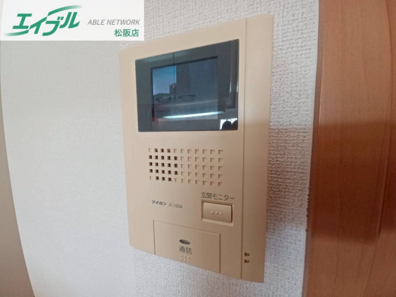 セキュリティ　同物件別部屋写真反転タイプ