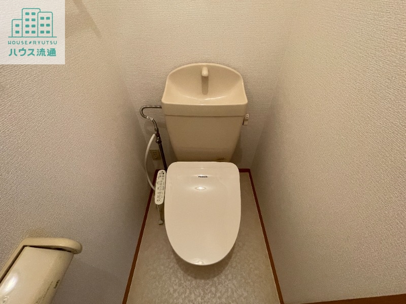 トイレ　※別号室写真