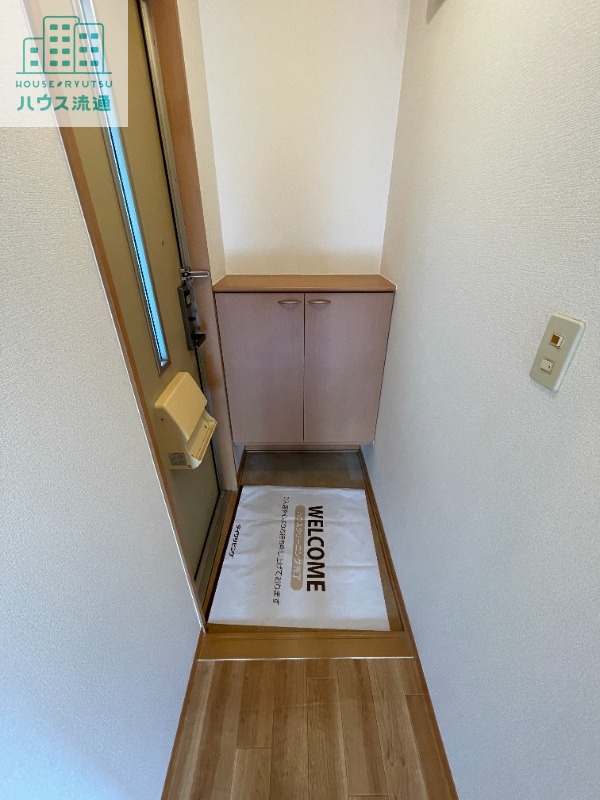 玄関　※別号室写真