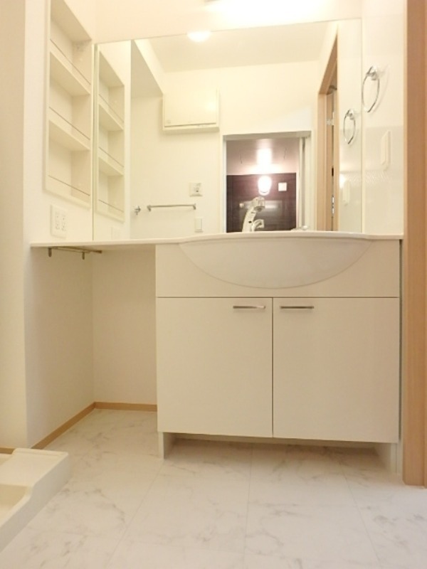 洗面設備　図面と現状に相違がある場合には現状を優先