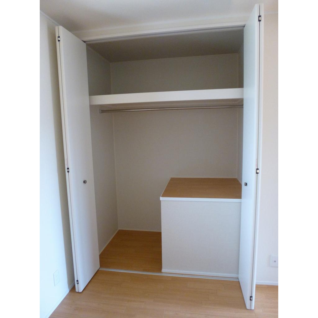 収納　お荷物の多い方でも安心のクローゼット付き♪