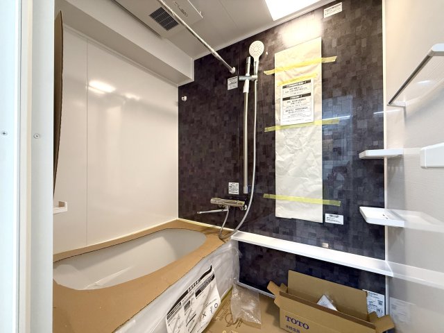バス・シャワールーム　新品のお風呂です☆