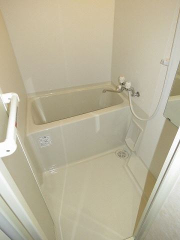 バス・シャワールーム　浴室