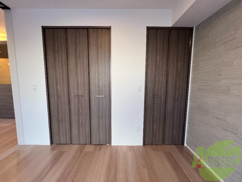 収納　収納は高さもあり、沢山物が入りそうです。