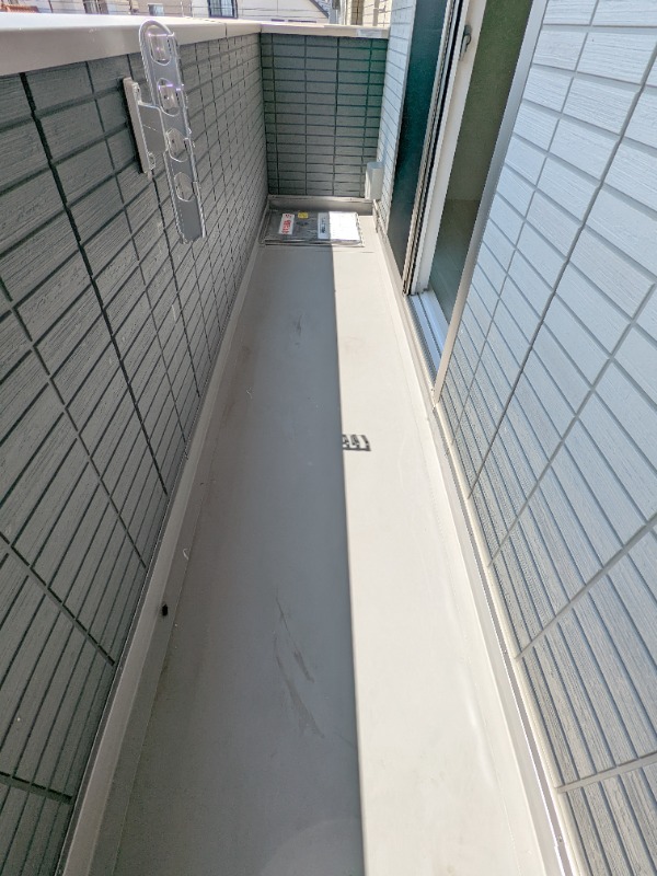 バルコニー　図面と現状に相違がある場合には現状を優先