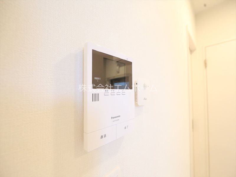 セキュリティ　ＴＶモニター付インターホン　同型写真