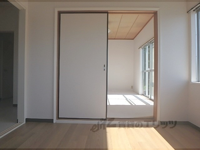 居室・リビング　洋室