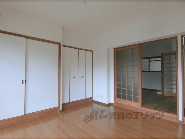 居室・リビング　洋室