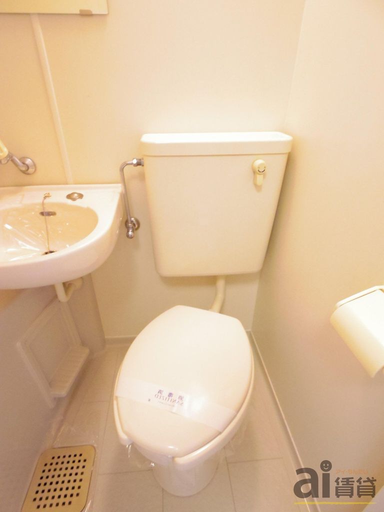 トイレ　※同仕様写真