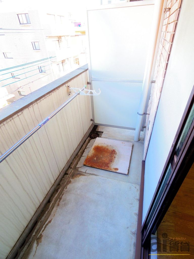 バルコニー　※同仕様写真