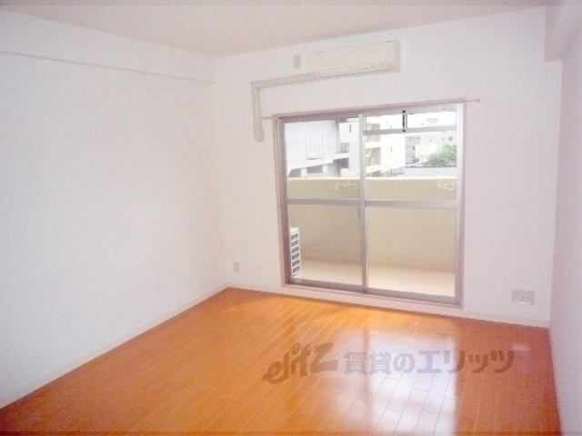 居室・リビング　居室