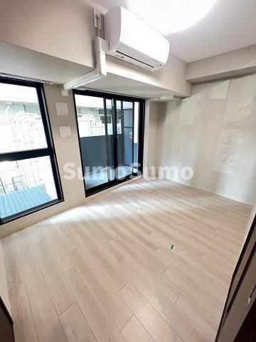 居室・リビング　居間です