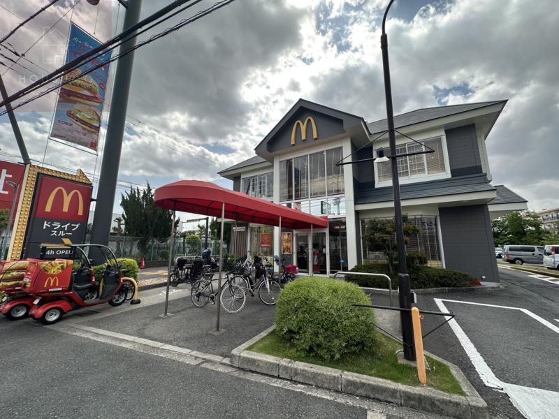 飲食店　マクドナルド 八尾高美町店（飲食店）まで1232m
