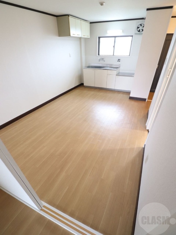 居室・リビング　８帖のＤＫ