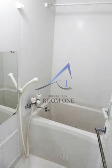 バス・シャワールーム　お風呂です。