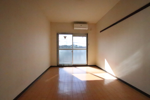 その他部屋・スペース　６．８帖の洋室♪