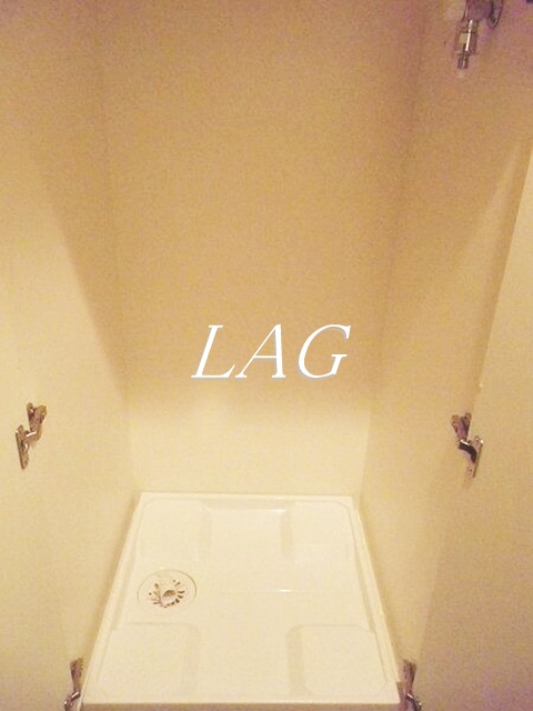 その他設備　洗濯機置場です。