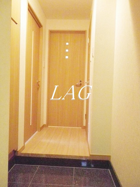 玄関　玄関です。