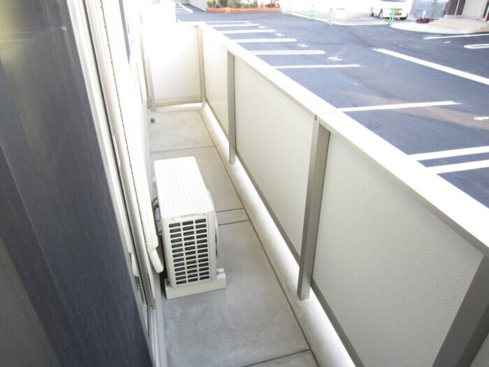 バルコニー　バルコニー