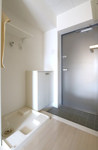 玄関　玄関も十分な広さです