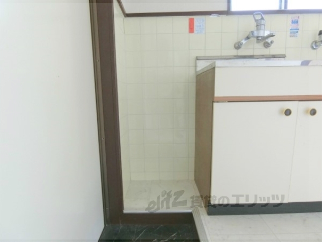 収納　下駄箱置場