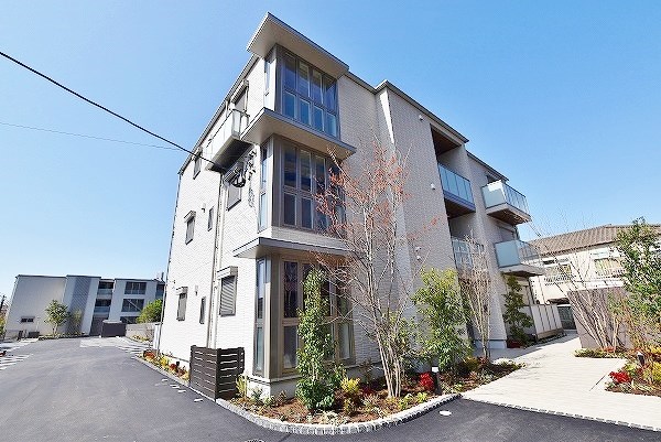 建物外観　★外観★