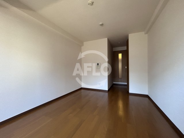 居室・リビング　リバースクエア103　リビング