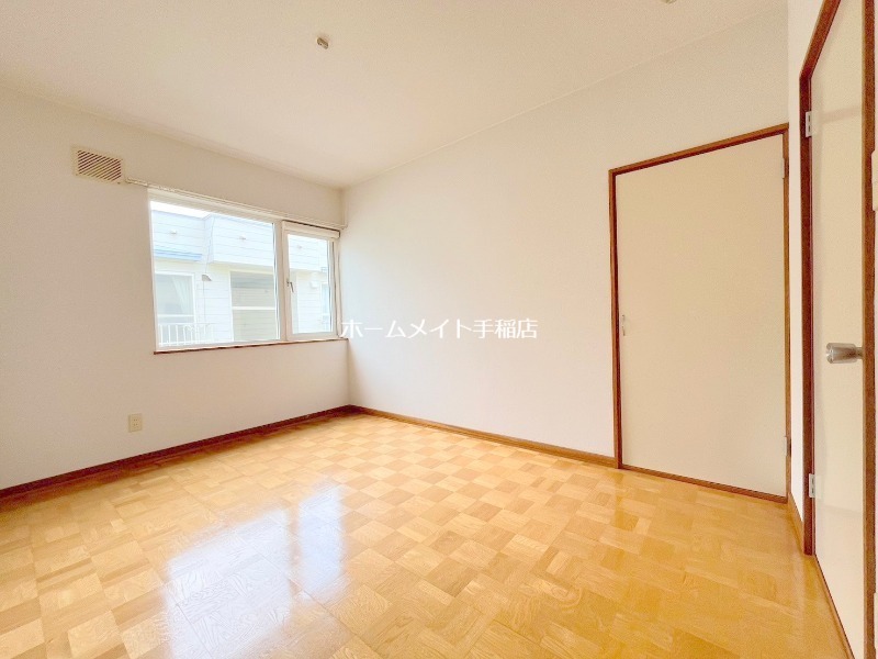 その他部屋・スペース　明るい洋室、寝室にどうぞ♪