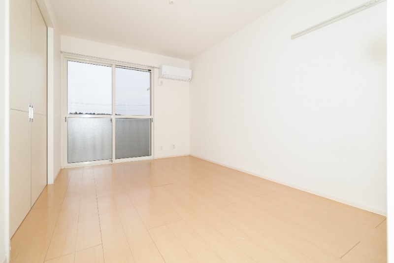 居室・リビング　図面と現状に相違がある場合には現状を優先