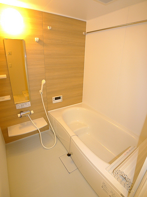 バス・シャワールーム　おしゃれなバスルーム