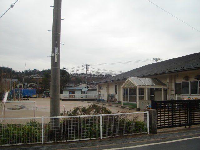 その他　倉吉市立西郷保育園（その他）まで524m