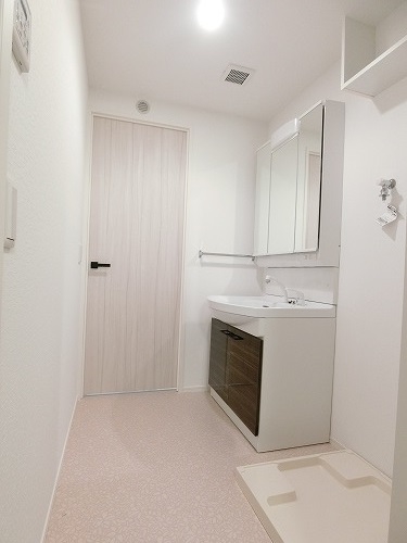 洗面設備　※写真は同タイプです。現況を優先します。