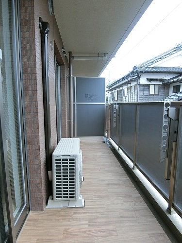 バルコニー　※写真は同タイプです。現況を優先します。