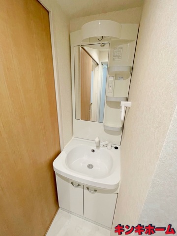 洗面設備　写真は別のお部屋です。※現況を優先※現況を優先ください