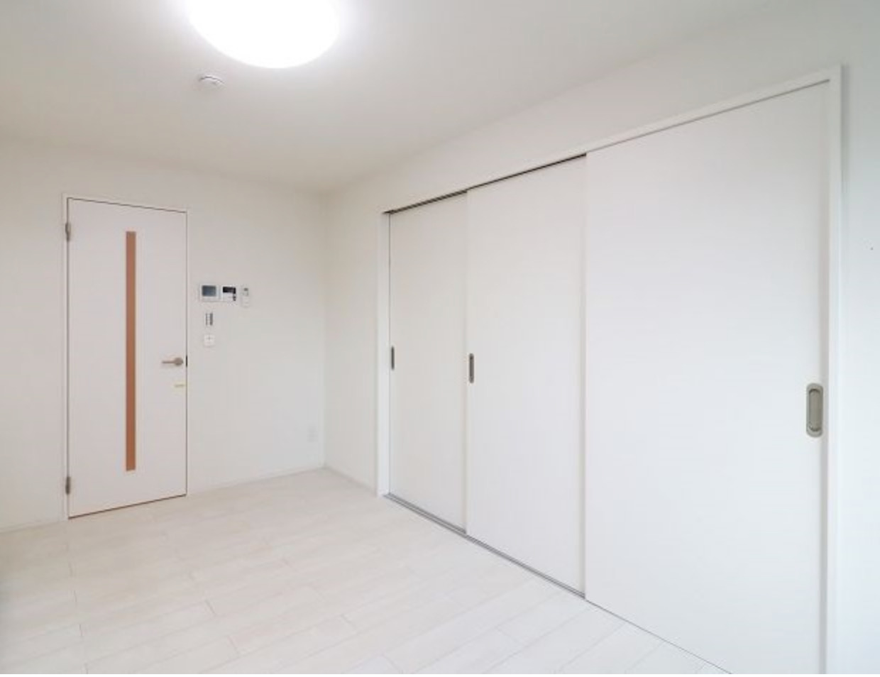 居室・リビング　同一仕様写真