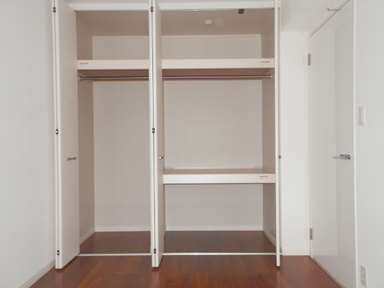 収納　同物件の同じ間取りのお写真です。現況優先でお願いします。