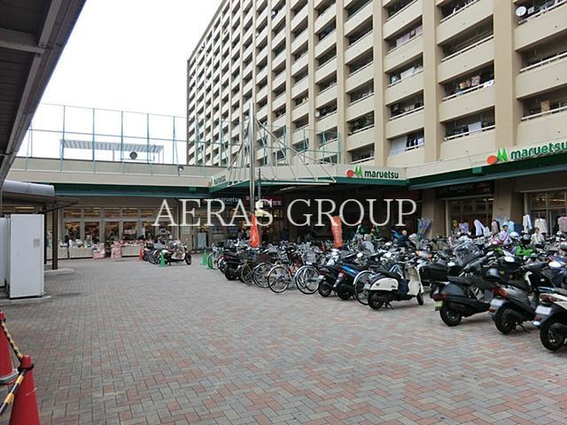 スーパー　マルエツ井土ヶ谷店（スーパー）まで596m