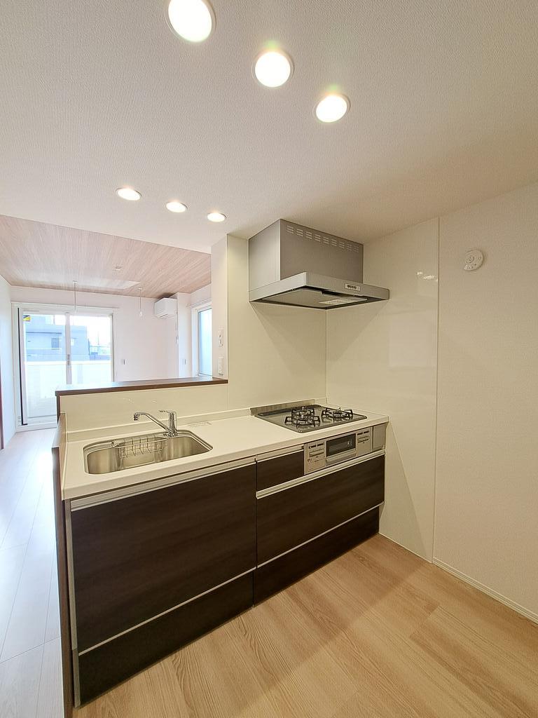 キッチン　★人気のカウンターキッチン。