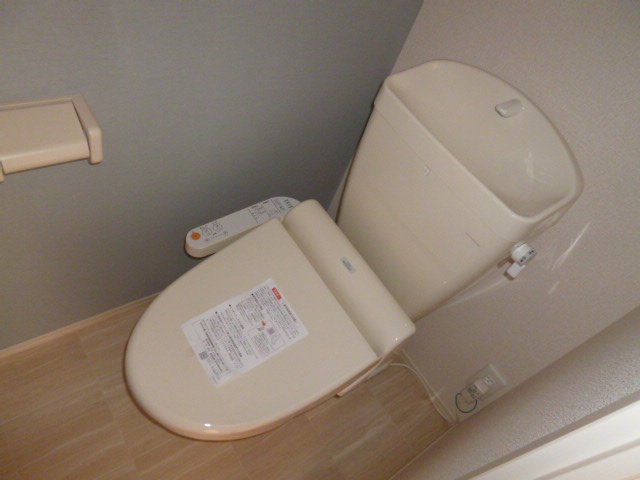 トイレ　シャワー付きトイレ