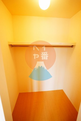 収納　ウォークインの収納です