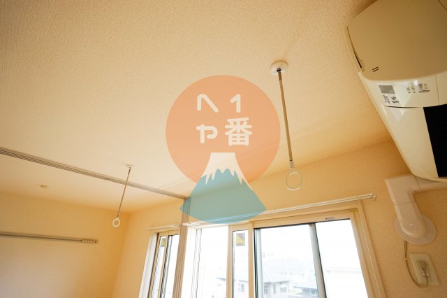 その他設備　室内物干しフックです