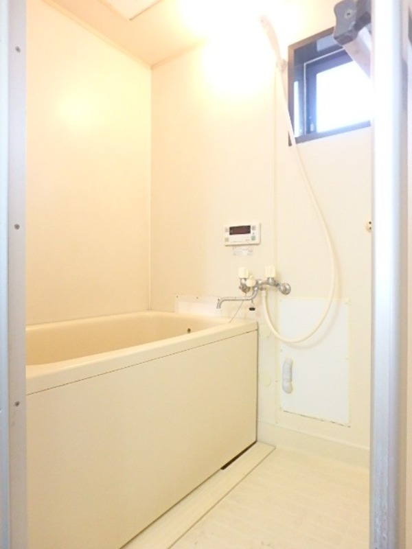 バス・シャワールーム　図面と現状に相違がある場合には現状を優先