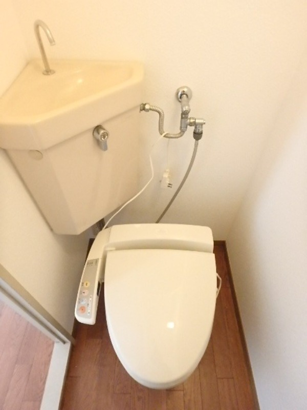 トイレ　図面と現状に相違がある場合には現状を優先