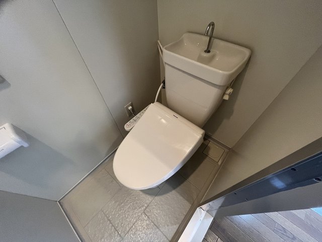 トイレ　ゆったりとした空間のトイレです